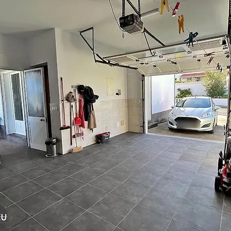 Casa Do Ilheu * ヴィラ・フランカ・ド・カンポ