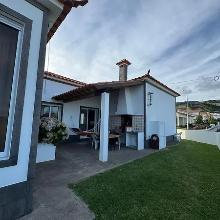Casa Do Ilhéu Villa *