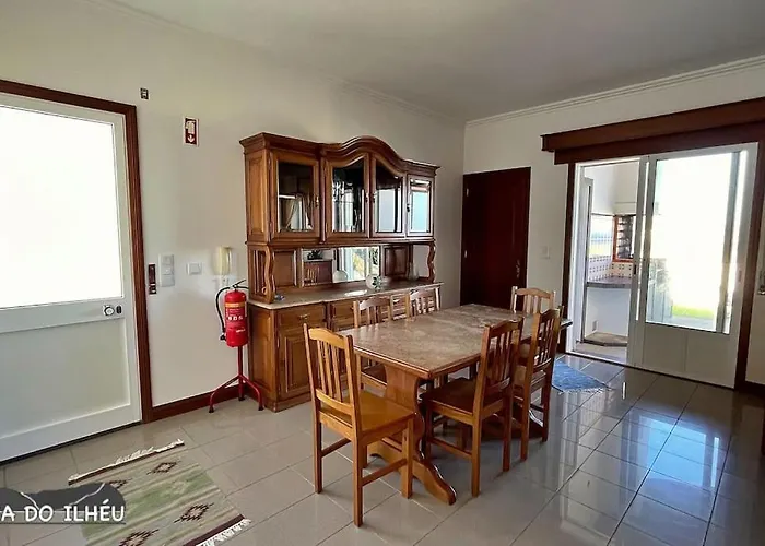 Casa Do Ilheu * ヴィラ・フランカ・ド・カンポ