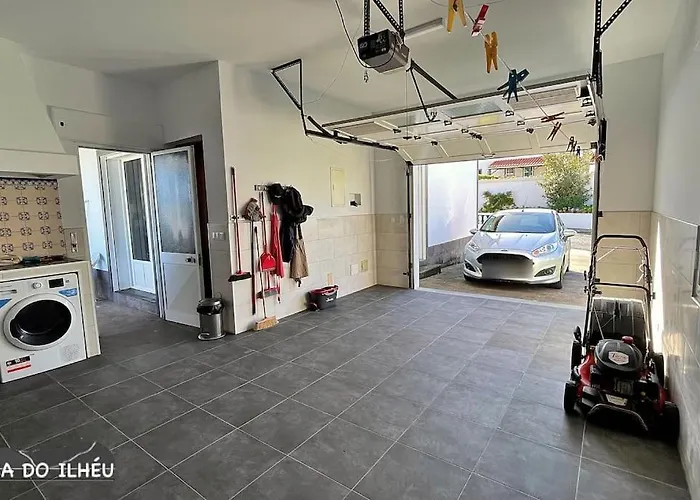 Casa Do Ilheu * ヴィラ・フランカ・ド・カンポ